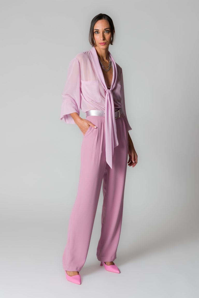 Camicia donna rosa in georgette con sciarpina