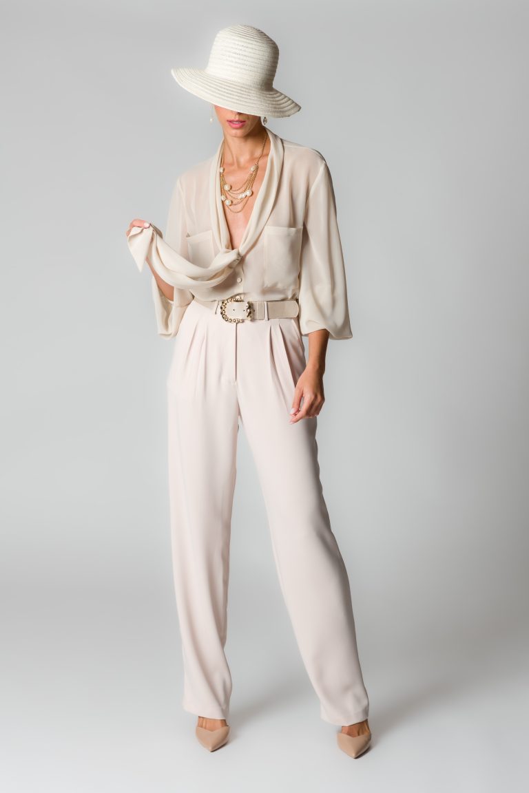 Pantaloni donna champagne con pinces