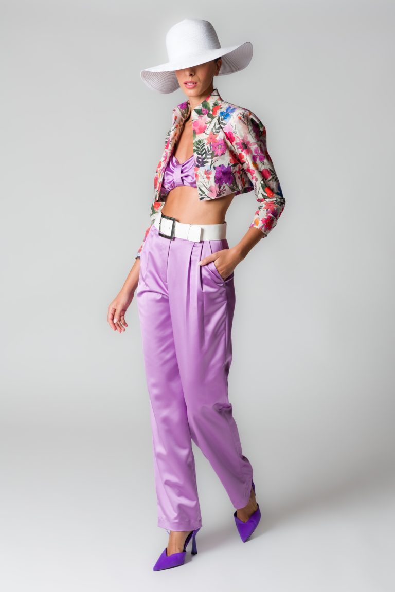 Pantaloni donna in raso lilla con pinces - immagine 4