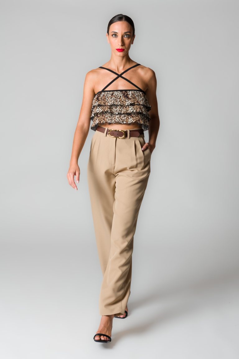 Pantaloni donna beige con pinces - immagine 4